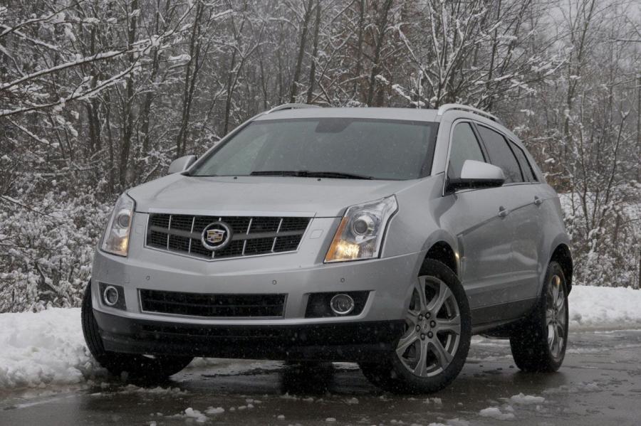  Cadillac SRX Crossover 2010 года  (фото 36 из 95)